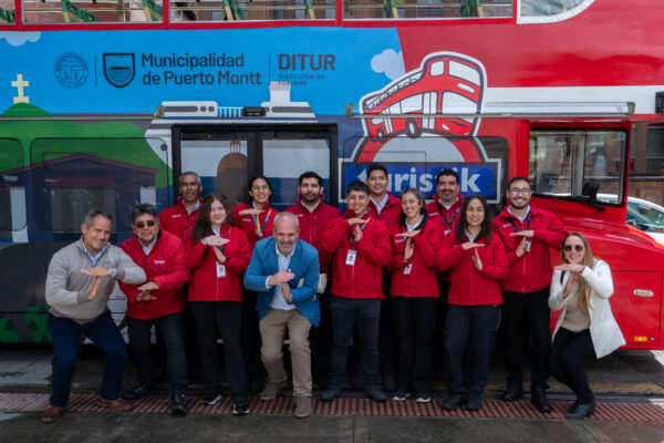 Puerto Montt estrena nuevo recorrido turístico Hop On Hop Off para redescubrir la ciudad