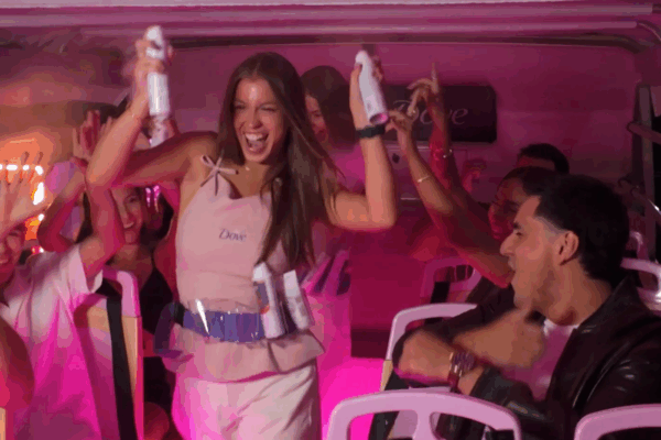 TEM Turistik llevó la fiesta a las calles de Viña del Mar