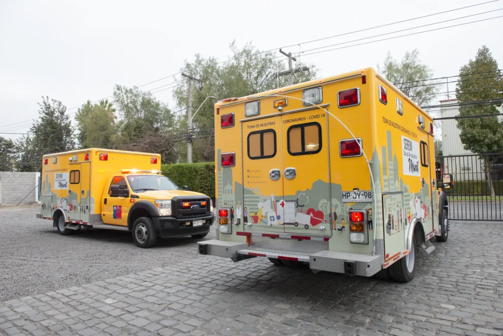 Ambulancia toma muestra COVID 19 SEREMI Araucania exterior 7 resultado